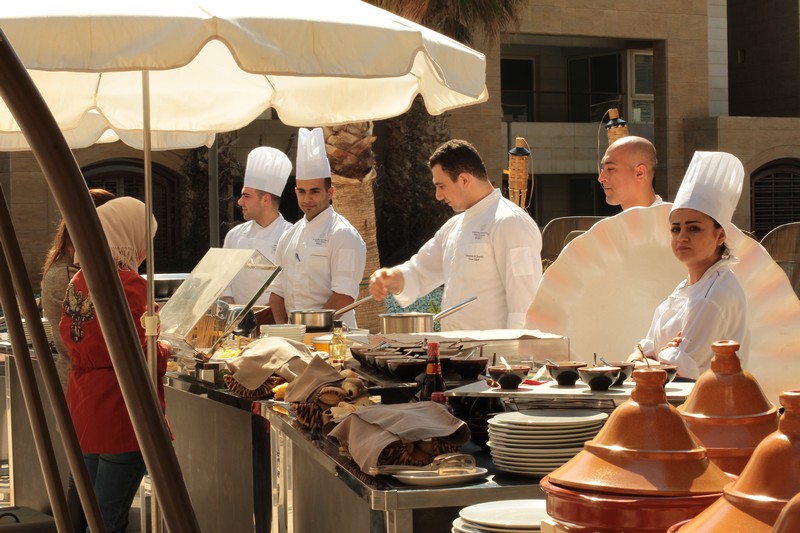 Sunday Buffet at Kempinski Summerland Hotel